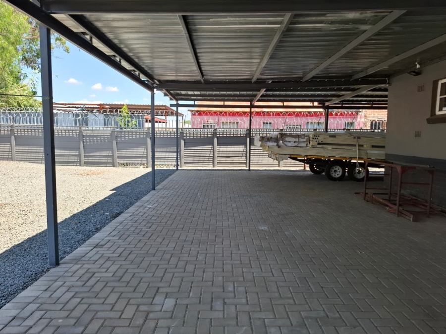 To Let  Bedroom Property for Rent in Oranjesig Free State